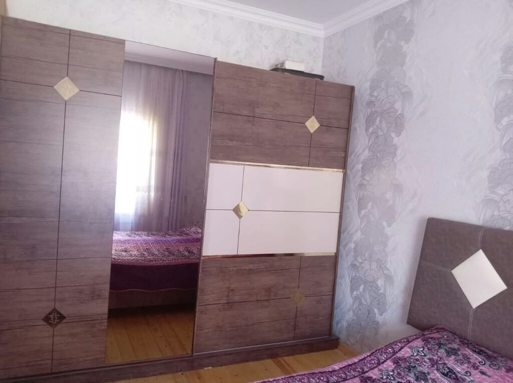 Yataq otağı mebel dəsti Tərkib: - Çarpayı: yumşaq başlıq, boz rəngdə — Yataq otağı mobilya dəstləri, Sumqayıt (3)