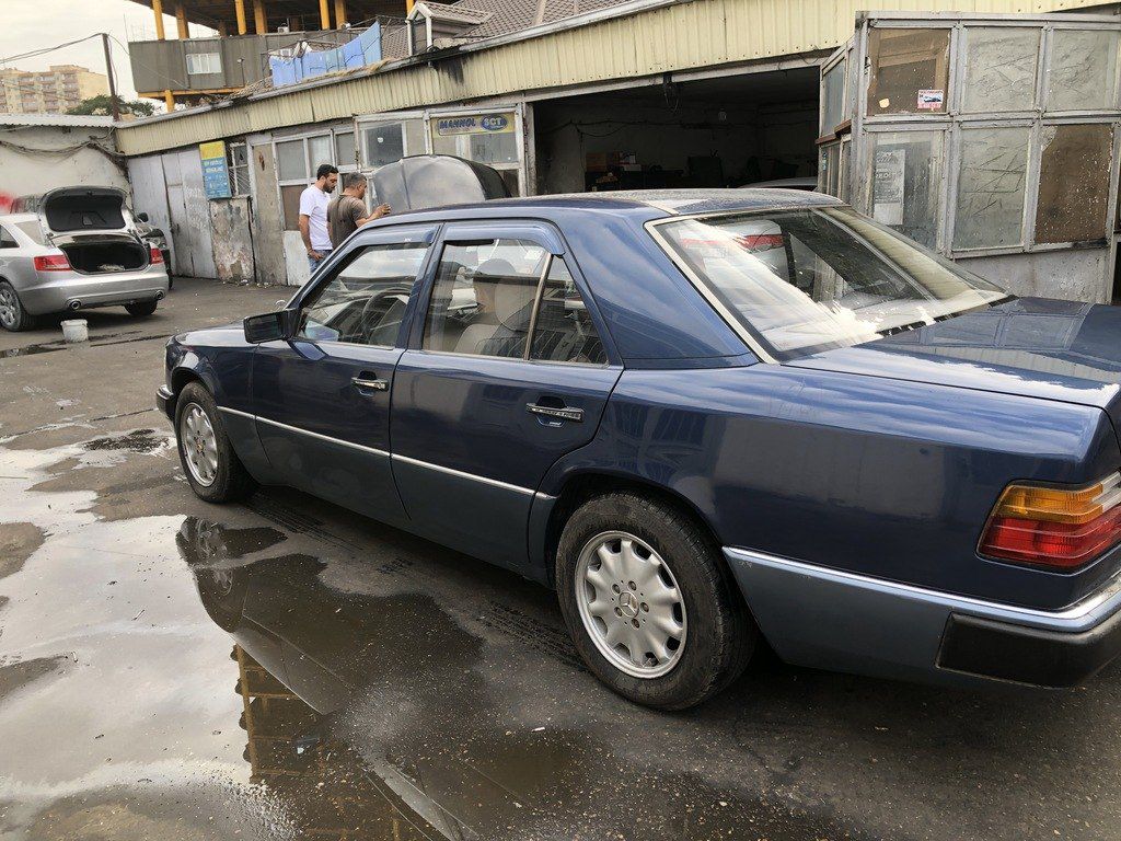 Mercedes 230 E, 2.3 L, 1990 il, 328 000 km 31-BE-558 — Avtomobillər, Bakı (6)