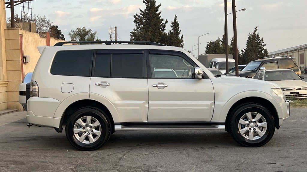 Mitsubishi Pajero, 3.5 L, 2010 il, 184 000 km — Avtomobillər, Sumqayıt (6)