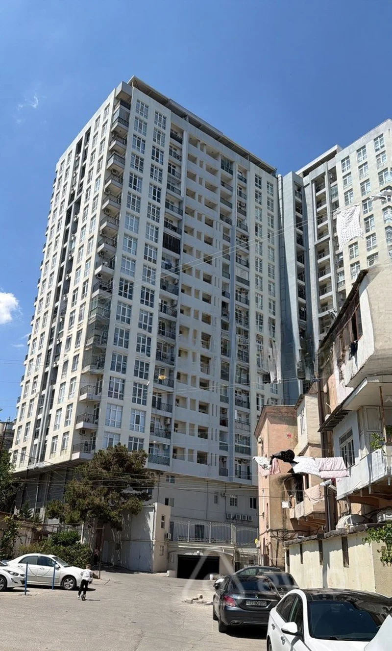 2 otaqlı mənzil, 76 m², Badamdar qəsəbəsi Araz marketin üstü — Bakı