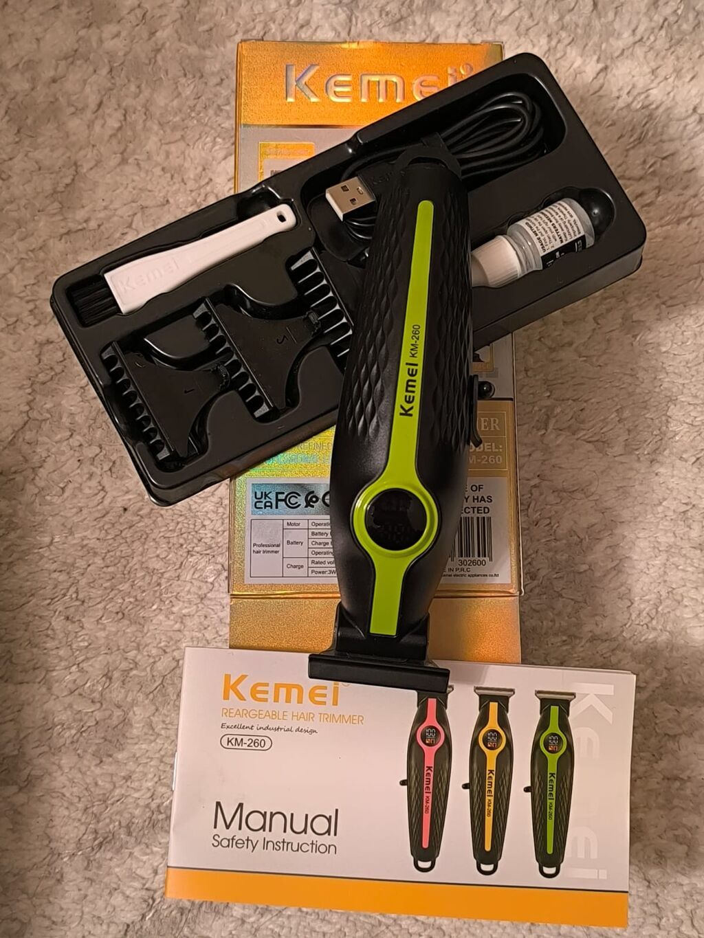 Kemei KM-260 USB Type‑C şarj olunan saç və saqqal trimmeri - Rəqəmsal — Saç kəsmə maşınları, Bakı (4)