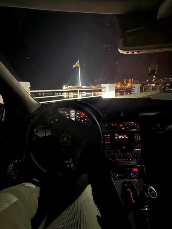Mercedes C 230, 1.8 L, 2005 il, 239 000 km — Avtomobillər, Bakı (11)