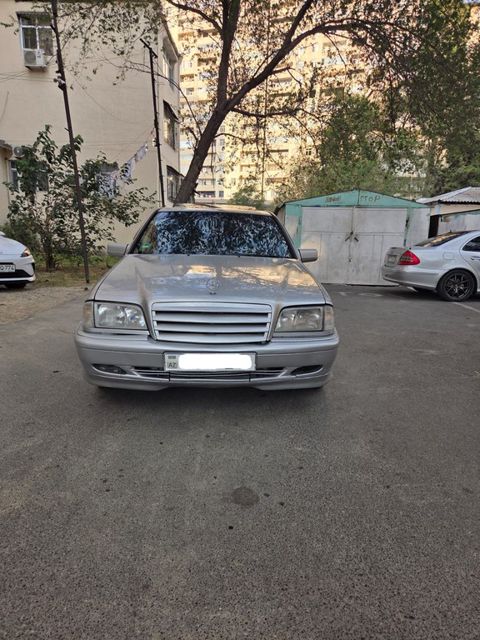 Mercedes C 220, 2.2 L, 1999 il, 385 000 km — Bakı