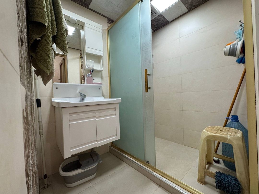 Satılır 4 otaqlı köhnə tikili 115 m² — Mənzil, Bakı (9)