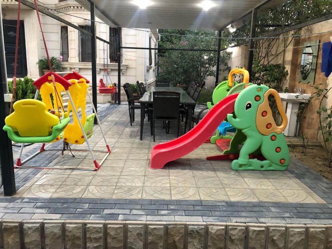 Satılır 6 otaqlı həyət evi/bağ evi 500 m² — Ev, villa, Bakı (9)