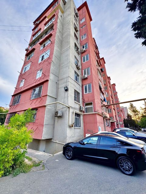 Satılır 3 otaqlı köhnə tikili 75 m² — Bakı