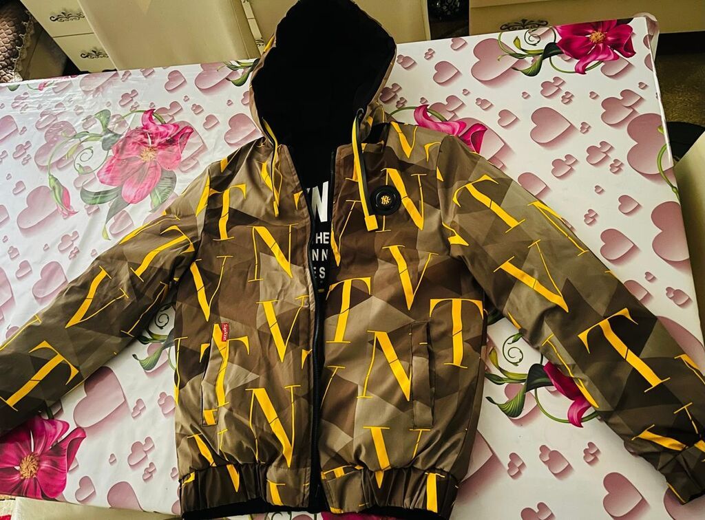 Kurtka, Bolonka, Qış, Standart — Kurtkalar, Zaqatala (2)
