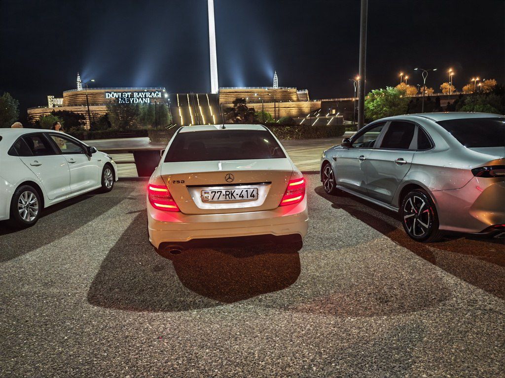 Mercedes C 250, 1.8 L, 2012 il, 270 000 km 77-RK-414 — Avtomobillər, Bakı (10)