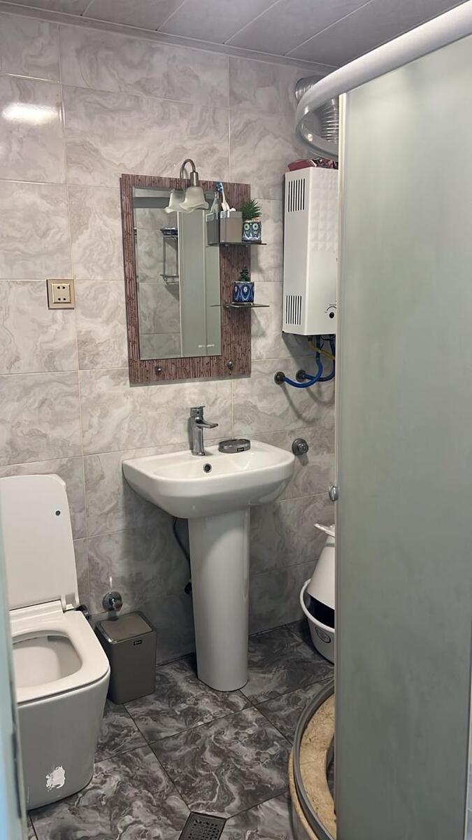 İcarəyə verilir 2 otaqlı köhnə tikili 62 m² — Mənzil, Bakı (5)