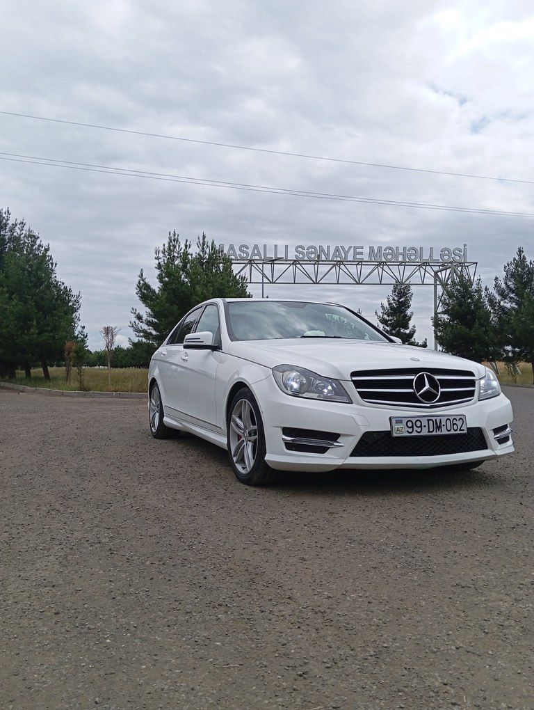 Mercedes C 250, 1.8 L, 2014 il, 303 130 km — Avtomobillər, Masallı
