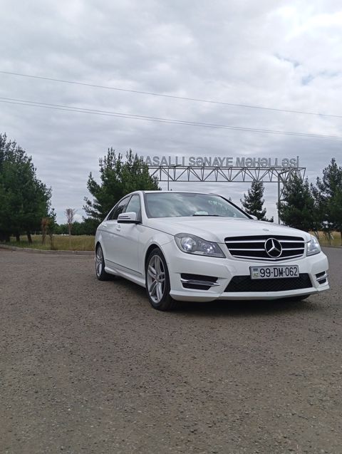 Mercedes C 250, 1.8 L, 2014 il, 303 130 km — Masallı