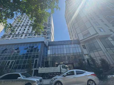 Satılır 3 otaqlı Mənzil Yeni tikili 143 m² Bakı, Nərimanov r., Bakmil m — Bakı