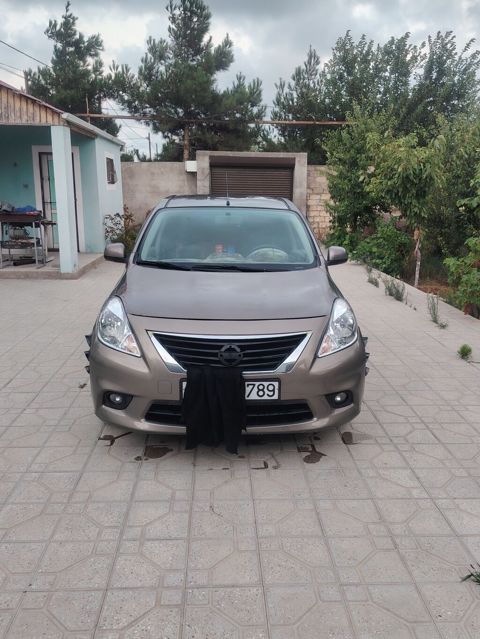 Nissan Sunny sedan Kasmetik işi var 4,5 detalda - Korpus — Bakı