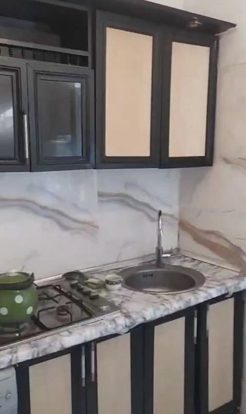 Satılır 2 otaqlı köhnə tikili 60 m² — Bakı