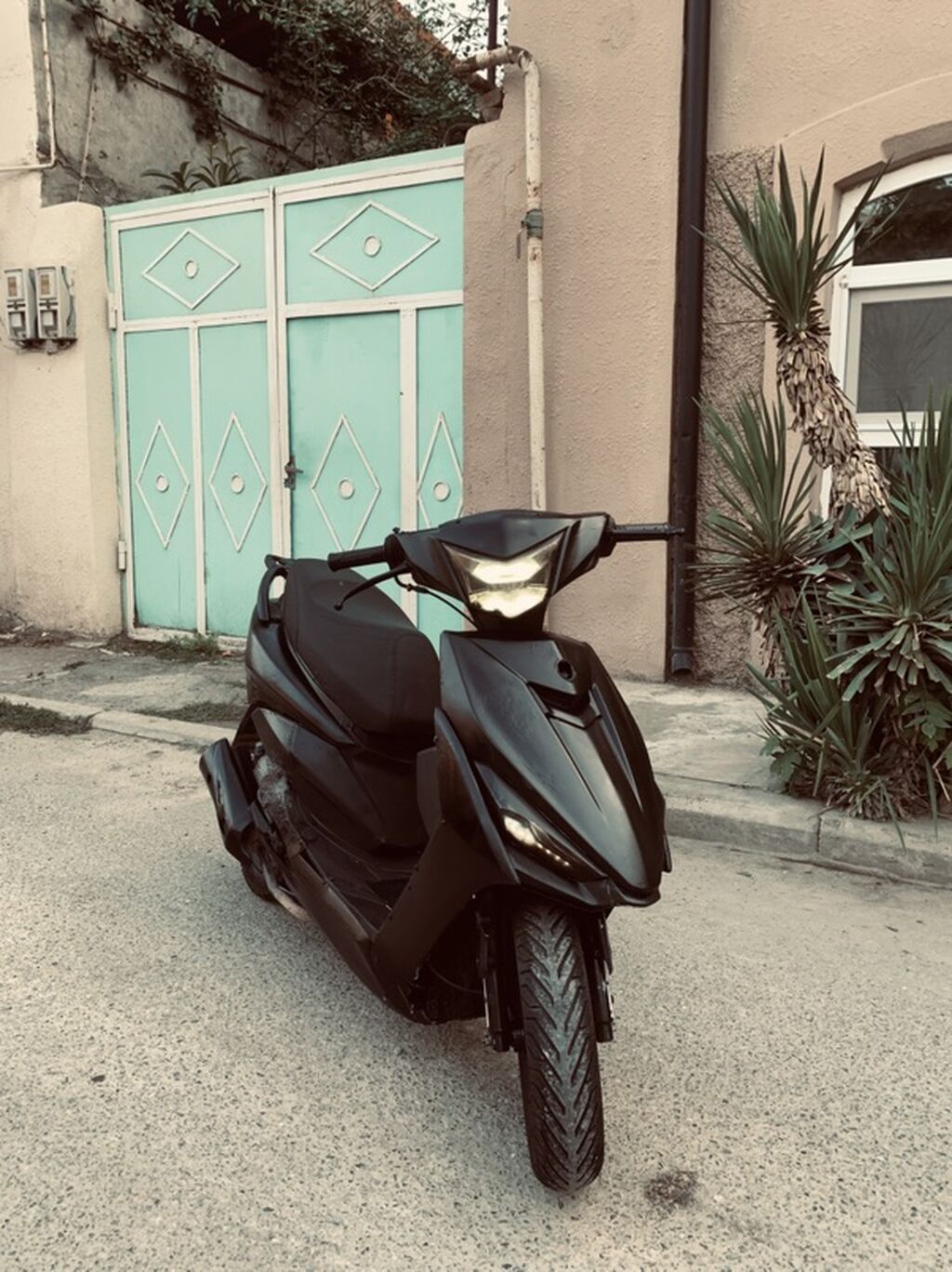 Skuter 80cc – şəhərdaxili gediş-gəliş üçün kompakt və çevik 2 təkərli — Mopedlər və skuterlər, Gəncə (2)