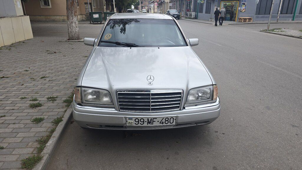 Mercedes C 220, 2.2 L, 1994 il, 552 000 km 99-MF-480 — Avtomobillər, Quba