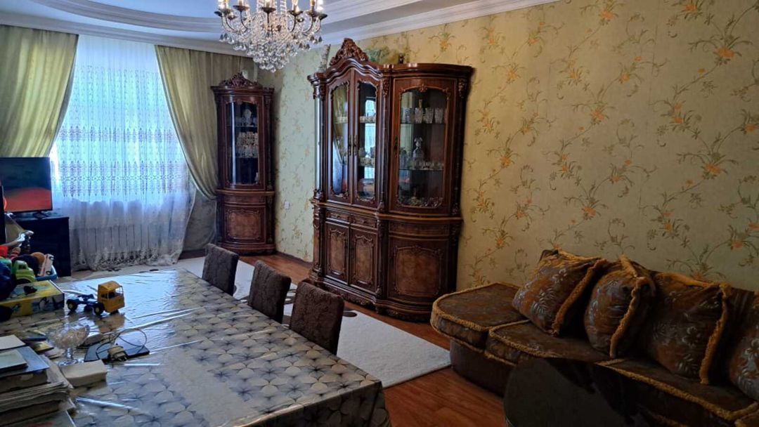 Satılır 4 otaqlı köhnə tikili 110 m² — Mənzil, Bakı (4)