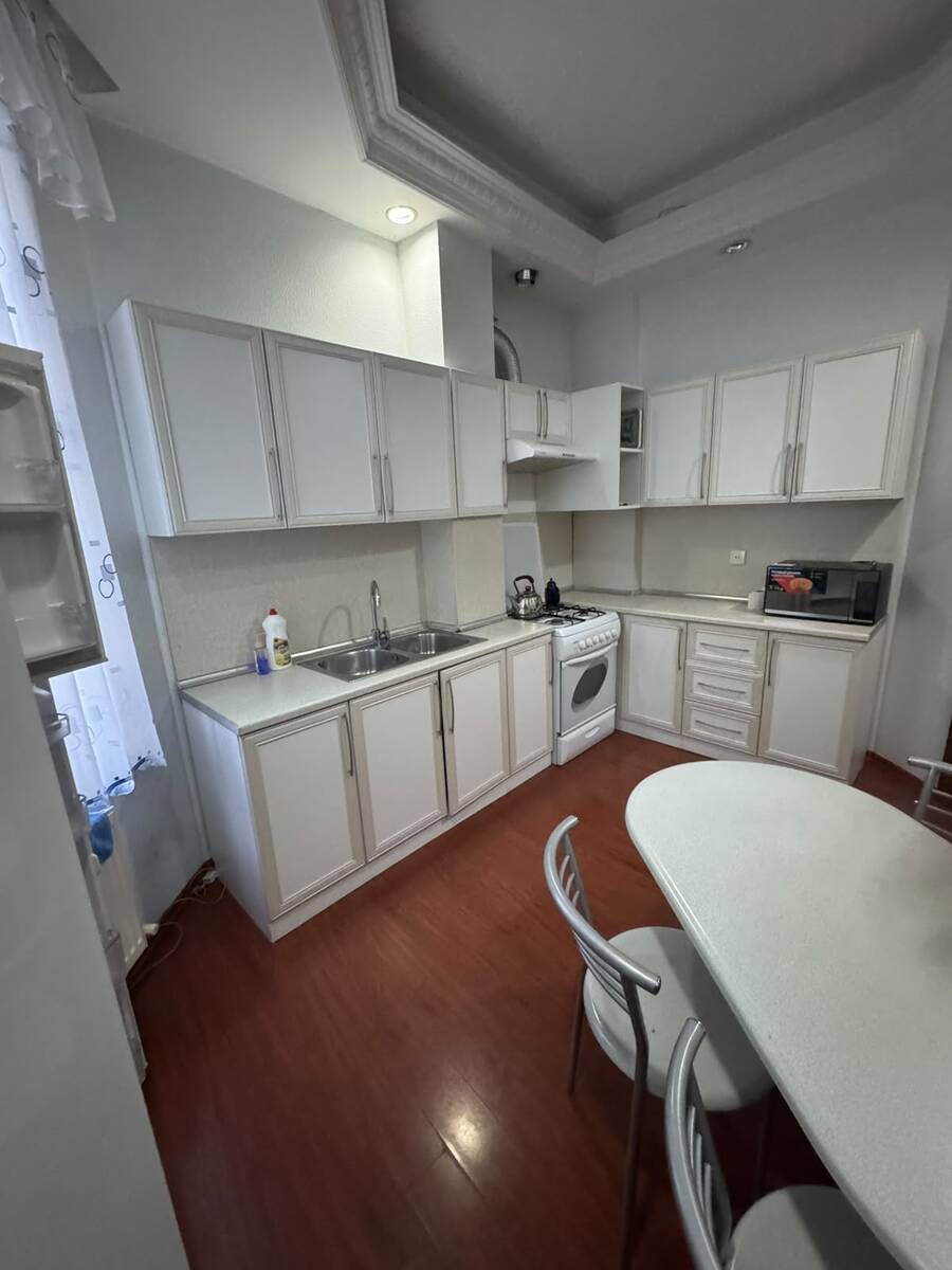 İcarəyə verilir 2 otaqlı yeni tikili 90 m² — Mənzil, Bakı (9)