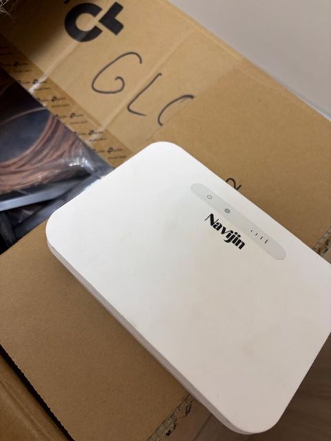 Mobil nömre ilə isləyen modem — Bakı