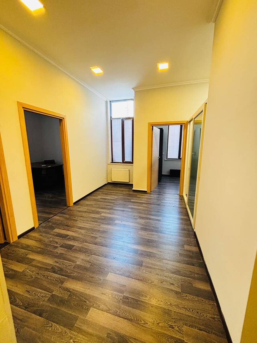 İcarəyə verilir 3 otaqlı ofis 70 m² — Ofis, Bakı (3)