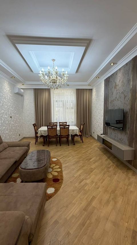 İcarəyə verilir 3 otaqlı köhnə tikili 80 m² — Bakı