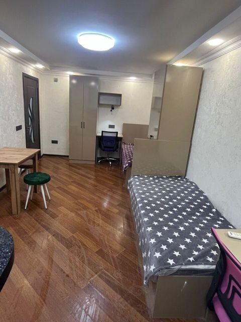 İcarəyə verilir 2 otaqlı köhnə tikili 38 m² — Bakı