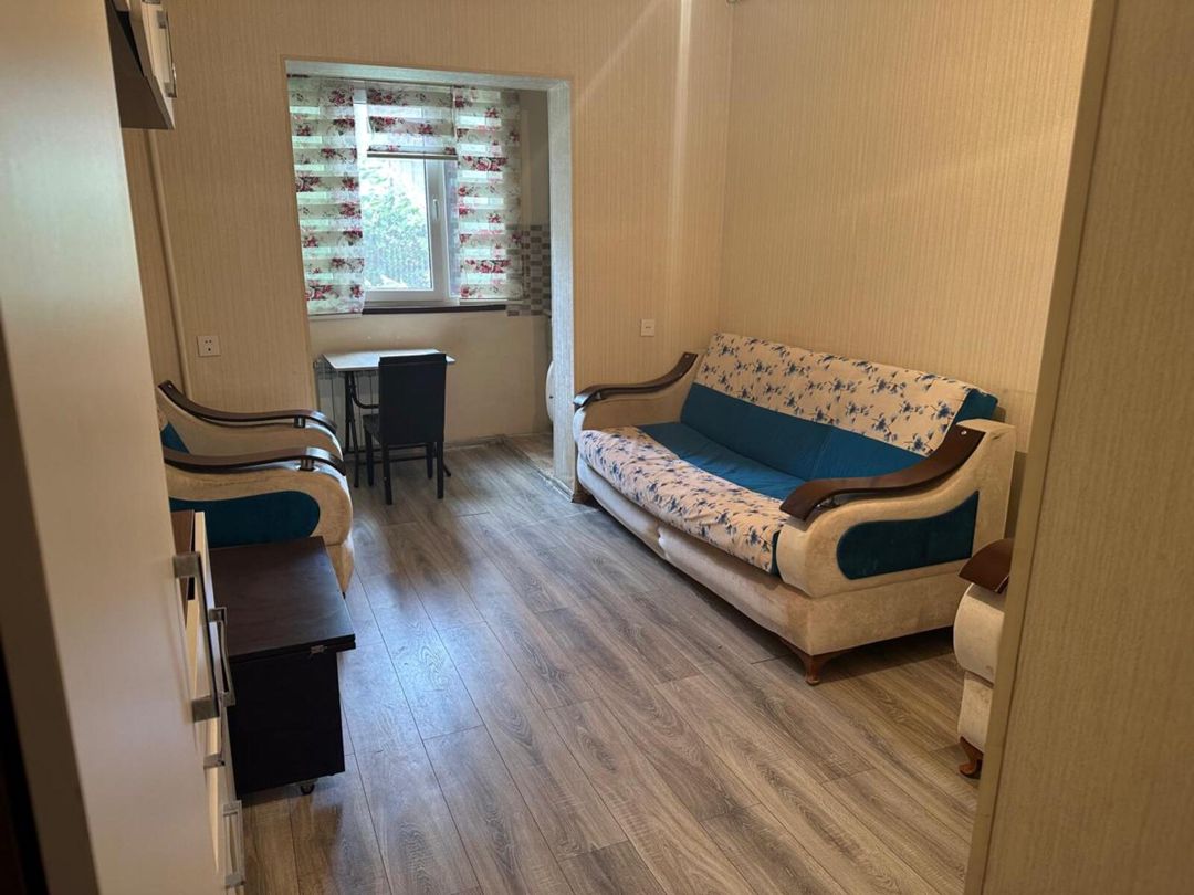İcarəyə verilir 1 otaqlı köhnə tikili 25 m² — Mənzil, Bakı (3)