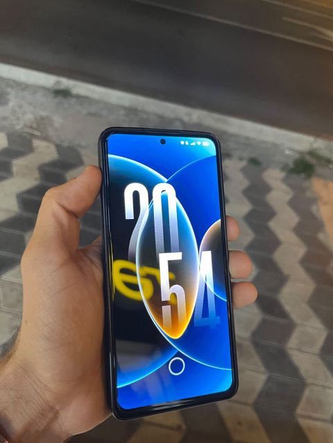Redmi Note 13, 256 GB, rəng - Qara, Barmaq izi — Bakı