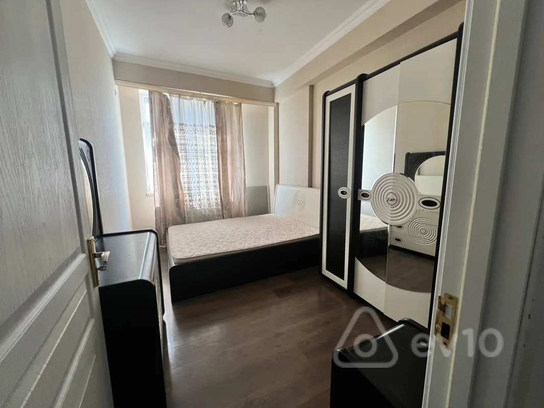 2 otaqlı mənzil, 60 m², Müstəqillik küçəsi — kirayə — Mənzil, Bakı (5)