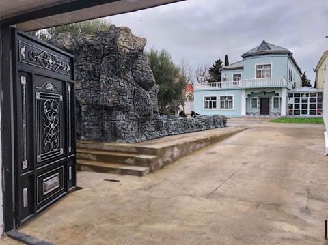 Satılır 6 otaqlı həyət evi/bağ evi 560 m² — Bakı