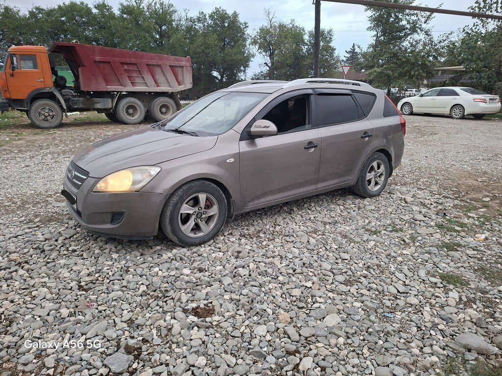 Kia Ceed SW, 1.6 L, 2008 il, 320 000 km — Avtomobillər, Bakı (2)
