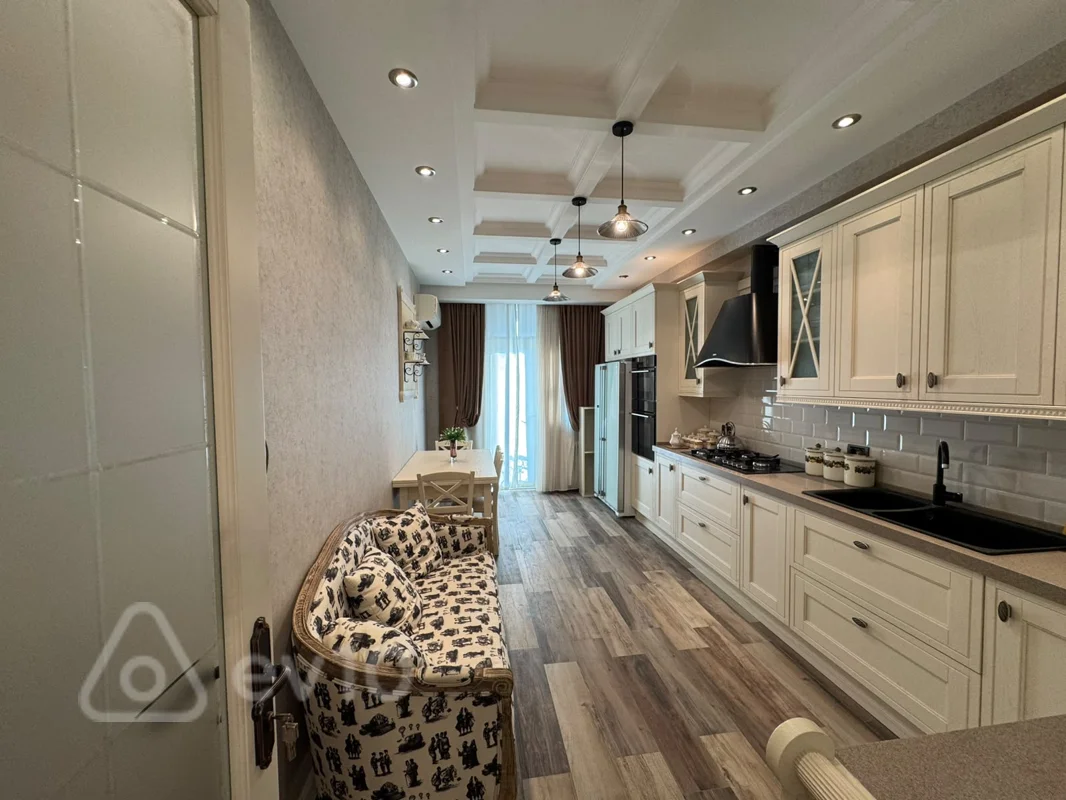 3 otaqlı mənzil, 161 m², Gülarə Qədirbəyova küç — Mənzil, Bakı (8)