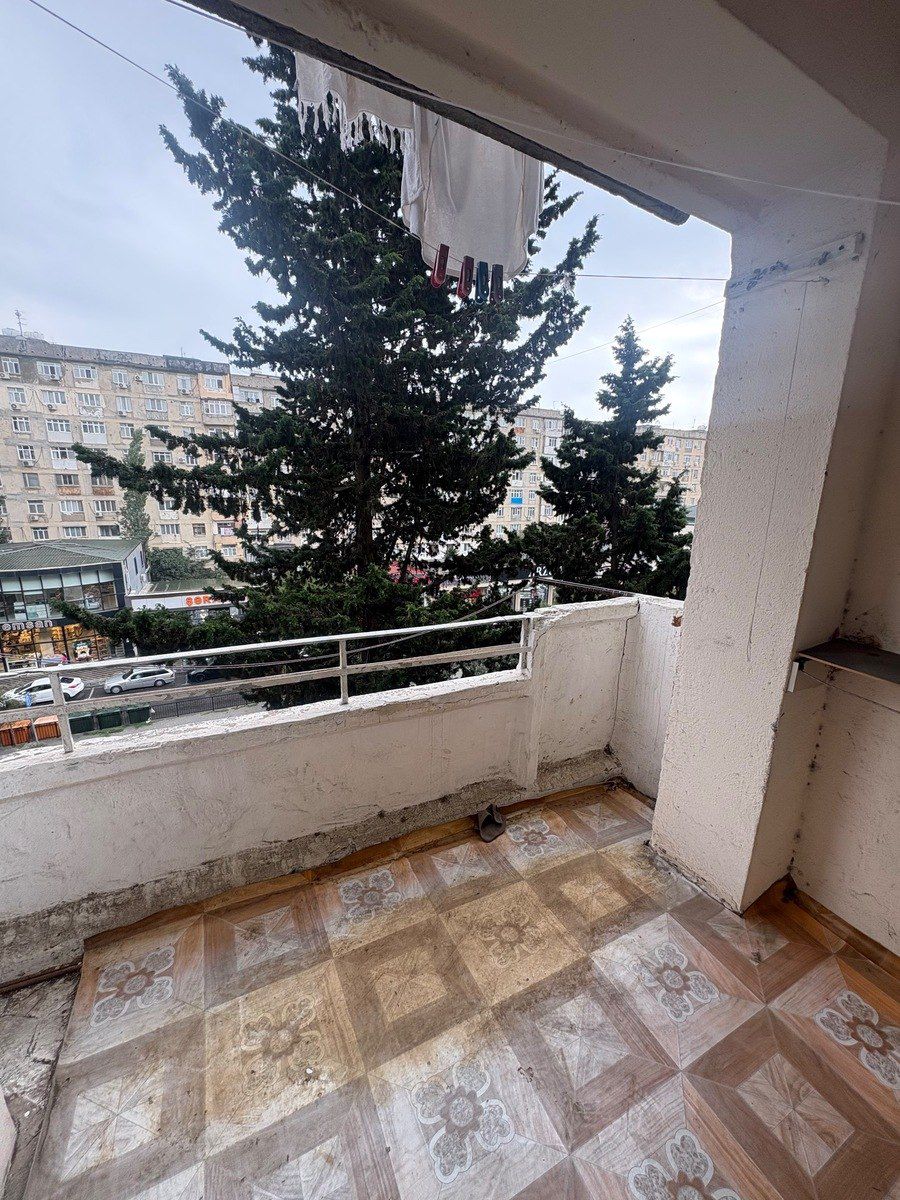 Satılır 2 otaqlı köhnə tikili 60 m² — Mənzil, Bakı
