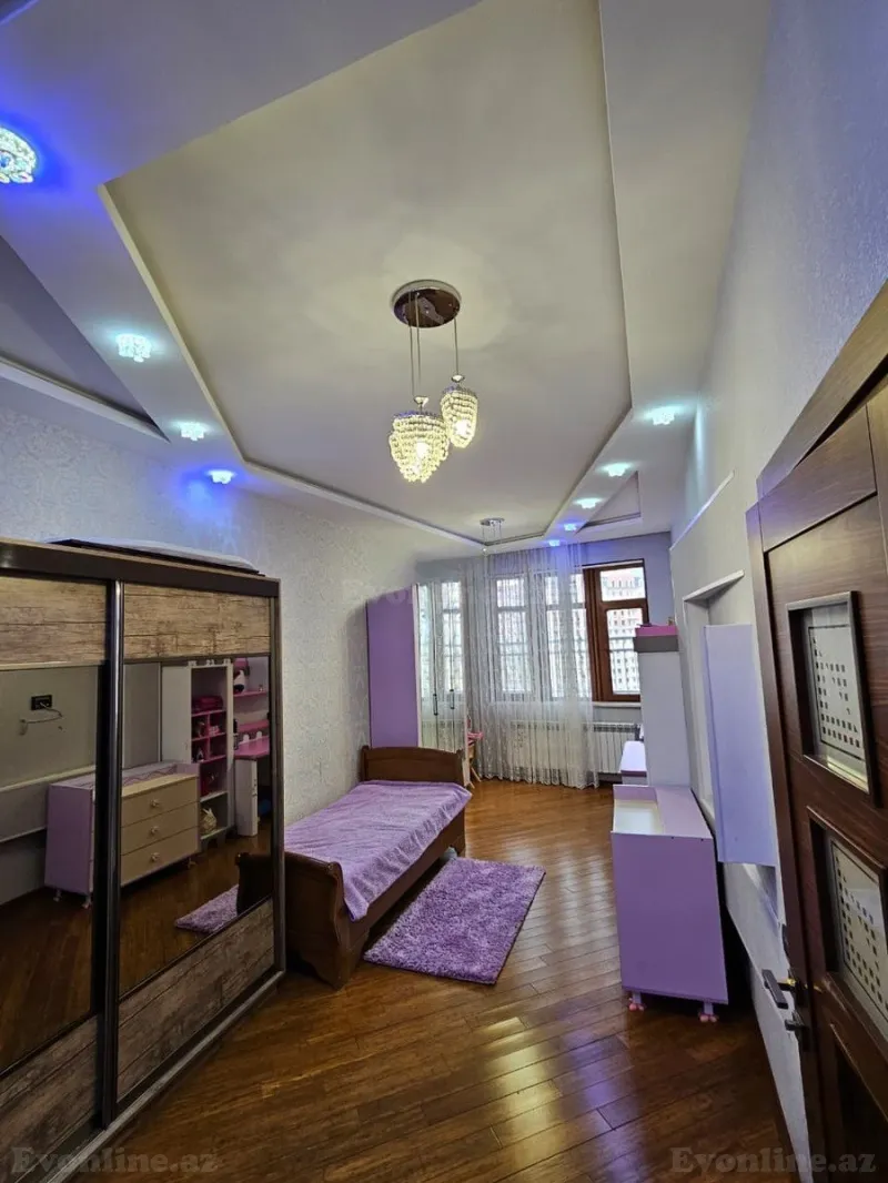Satılır 4 otaqlı Mənzil Yeni tikili 200 m² Bakı, Yasamal r., Elmlər Akademiyası m — Mənzil, Bakı (7)