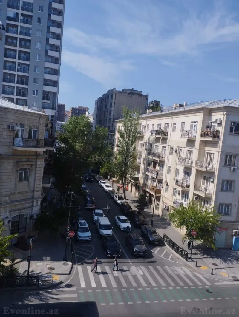 Kirayə verilir 2 otaqlı Mənzil Köhnə tikili 50 m² Bakı, Nəsimi r., 28 May m — Mənzil, Bakı (2)