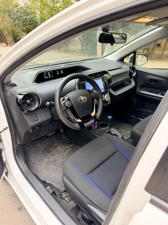 Toyota Aqua, 1.5 L, 0.87 kWh, 2018 il, 190 000 km — Avtomobillər, Bakı (6)