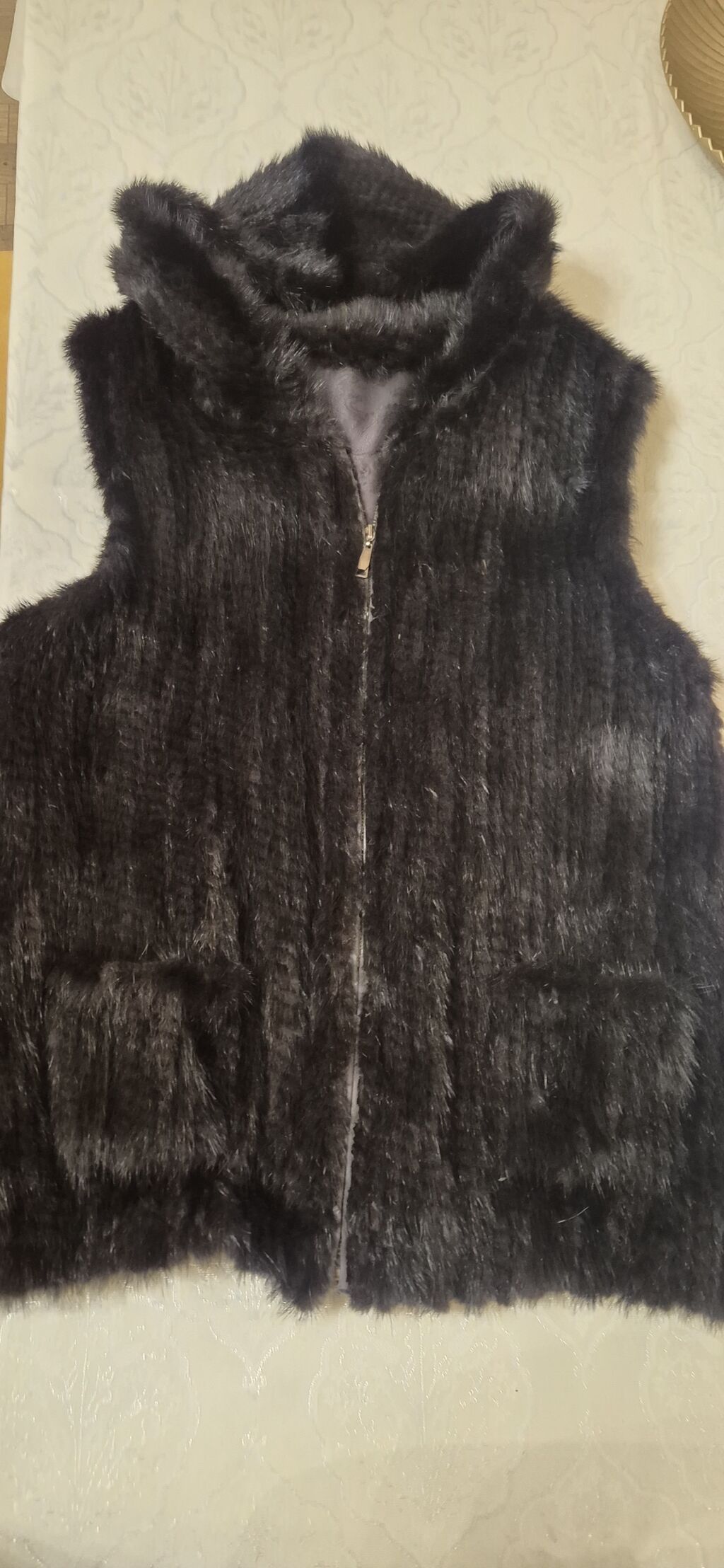 Qara норка кürk jilet - Rəng: tünd/qara - Material: yumşaq, sıx tüklü — Yelek, Bakı (2)