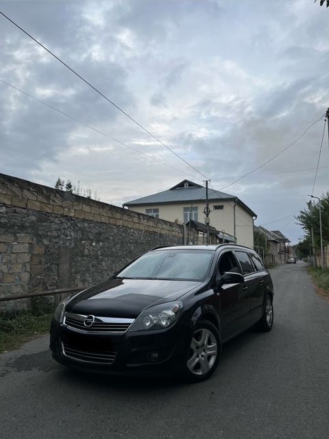 Opel Astra, 1.3 L, 2008 il, 350 000 km — İsmayıllı