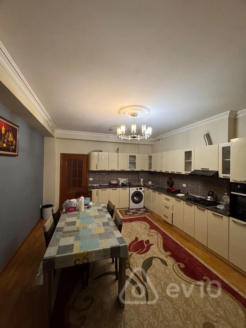 3 otaqlı mənzil, 140 m², Nəsimi rayonu — kirayə — Mənzil, Bakı (9)