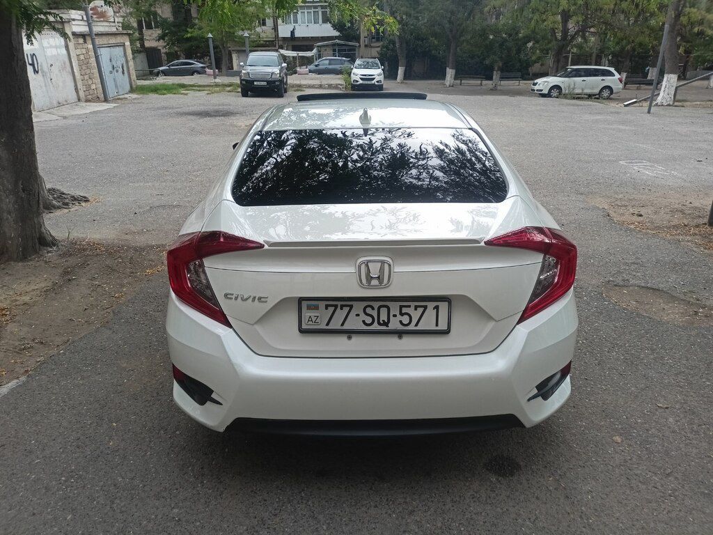 Honda Civic, 1.5 L, 2016 il, 215 000 km 77-SQ-571 — Avtomobillər, Bakı (2)