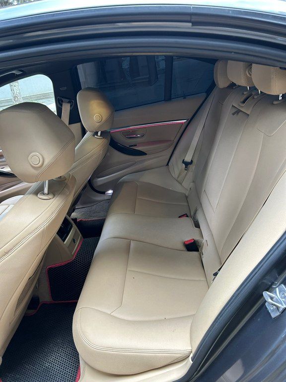 BMW 330, 2.0 L, 2015 il, 300 000 km 77-FG-992 — Avtomobillər, Bakı (8)