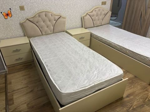 Damla firması – 2 ədəd bazalı kravat + 2 ədəd tumbi komplekti — Bakı