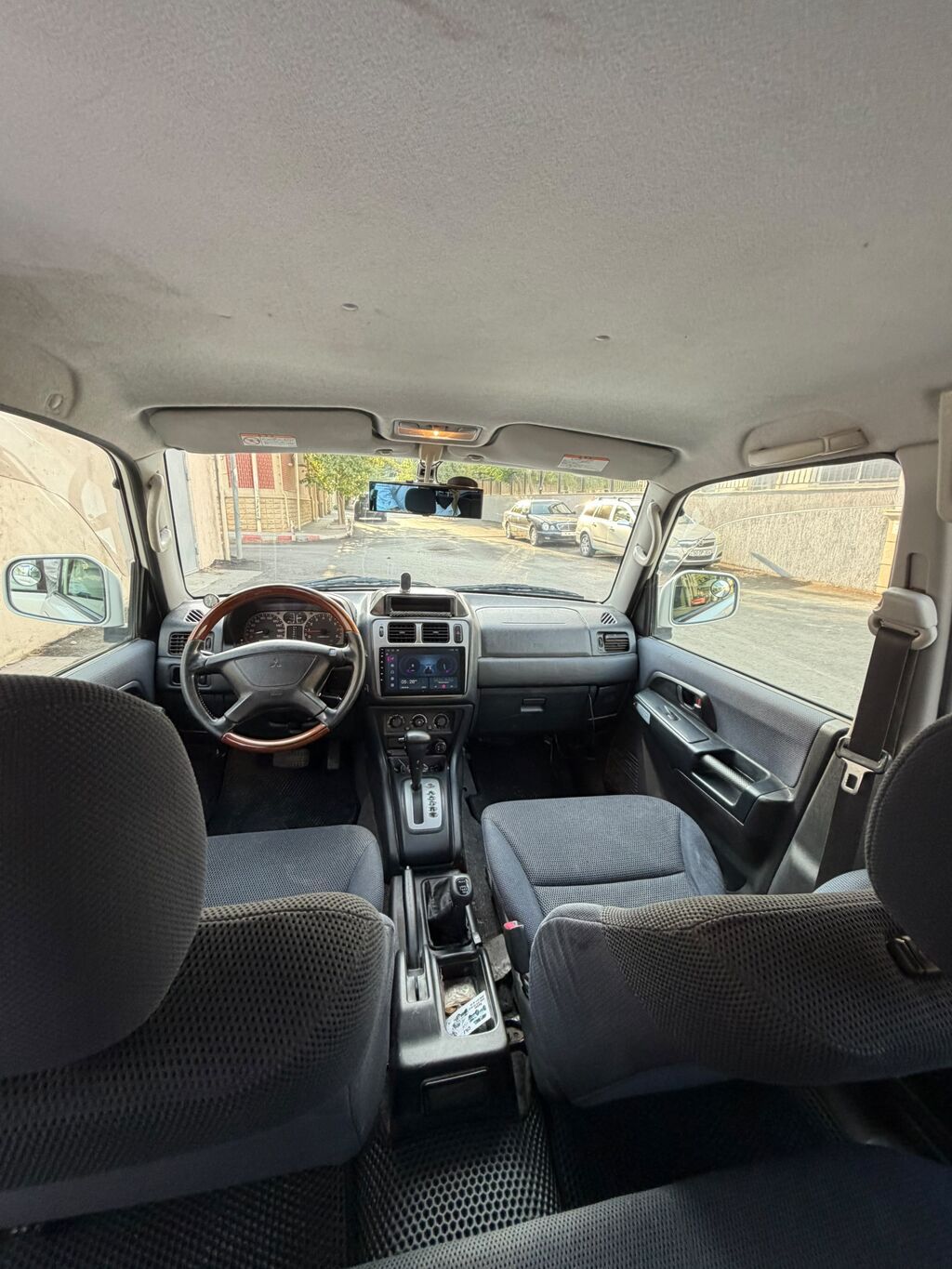 Mitsubishi Pajero iO – kompakt tamötürücülü SUV - Model: Pajero iO (5 — Avtomobillər, Bakı (6)