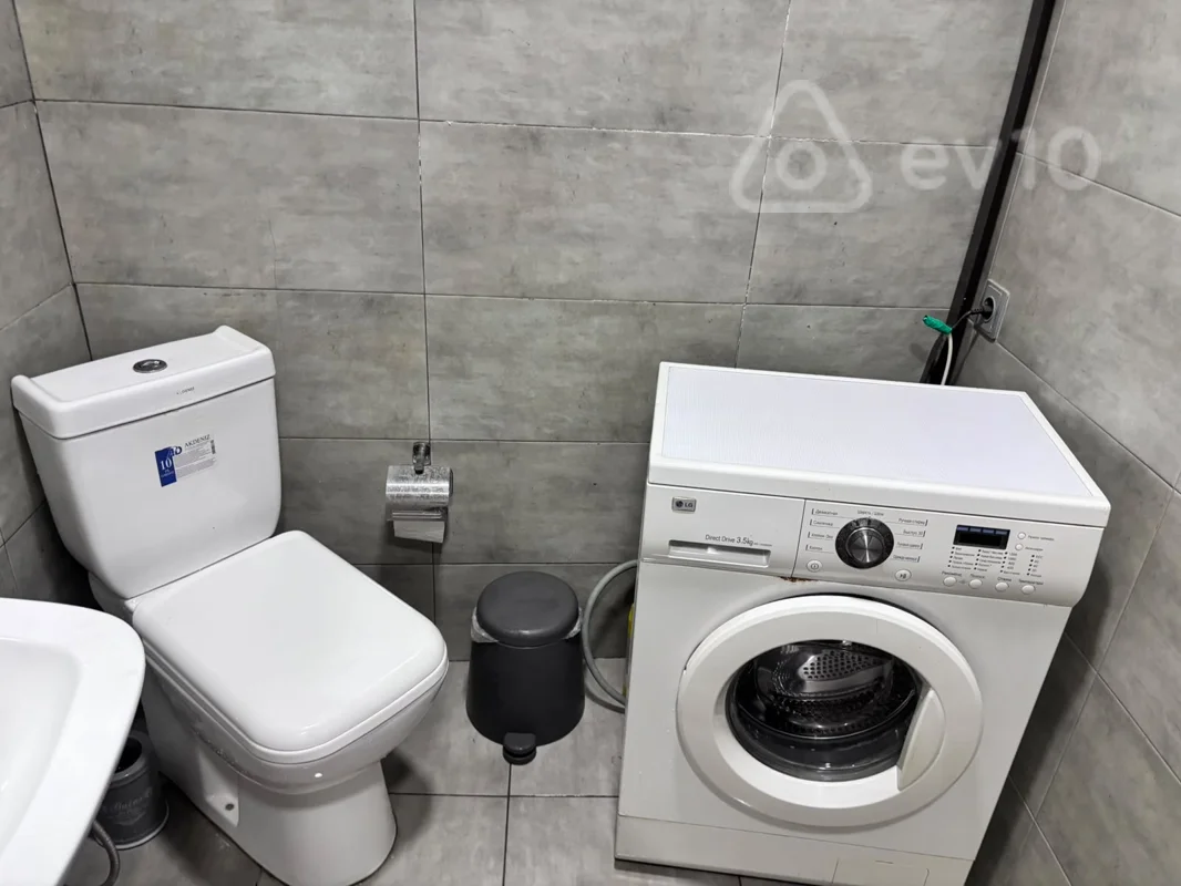 2 otaqlı mənzil, 75 m², Abbasqulu ağa Bakıxanov küçəsi — kirayə — Mənzil, Bakı (11)