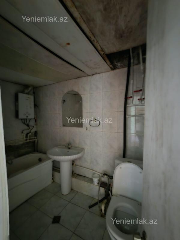 Satılır 4 otaqlı Bina evi menzil (Köhnə tikili), 100 m², Xətai rayonu — Mənzil, Bakı (7)