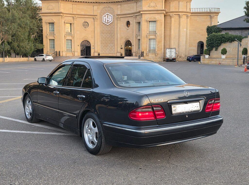 Mercedes E 240, 2.4 L, 2001 il, 258 000 km — Avtomobillər, Bakı (7)