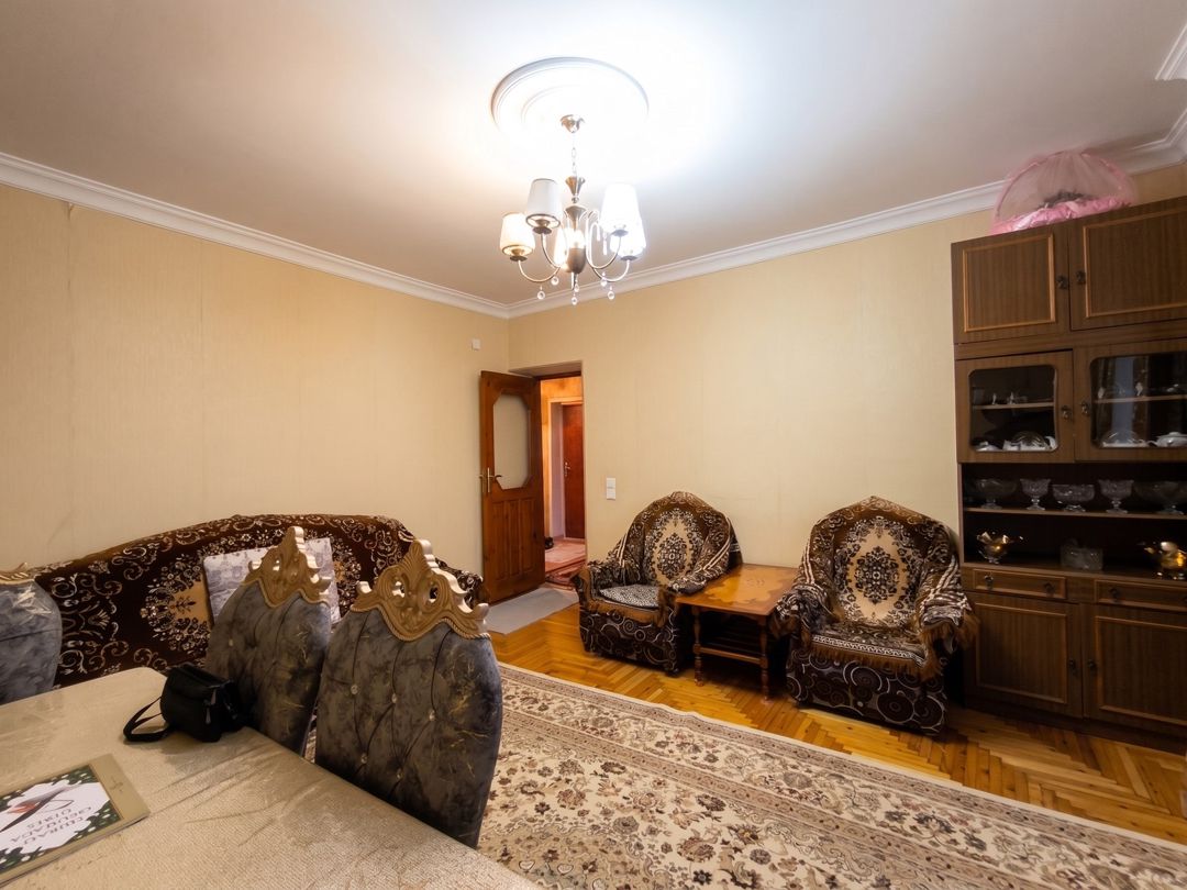 Satılır 4 otaqlı köhnə tikili 100 m² — Mənzil, Bakı (3)