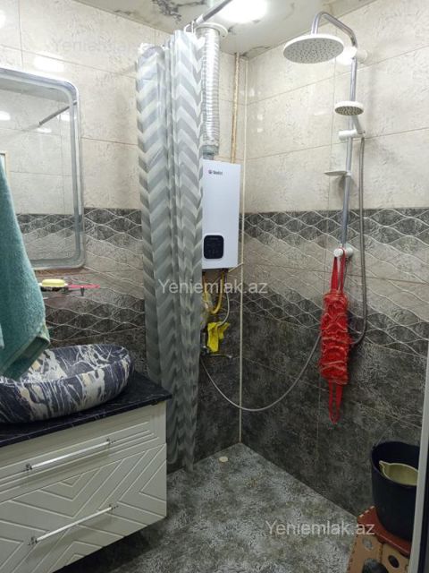 Satılır 2 otaqlı Bina evi menzil (Köhnə tikili), 64 m², Nizami rayonu — Bakı