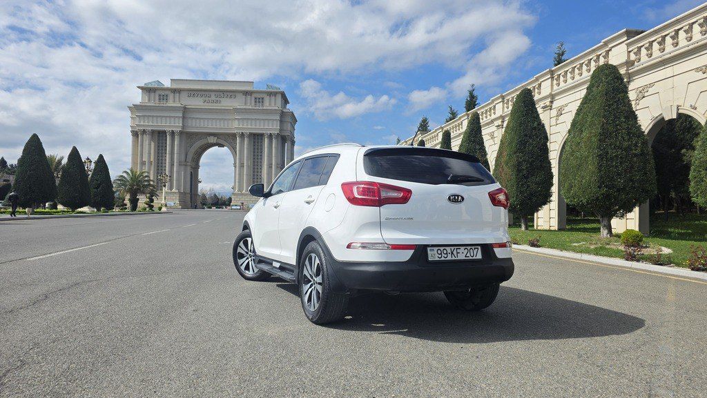 Kia Sportage, 2.0 L, 2011 il, 141 000 km 99-KF-207 — Avtomobillər, Gəncə (3)