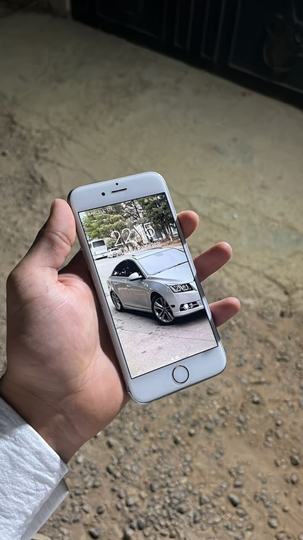 Ağ, Barmaq izi — Apple iPhone, Saray
